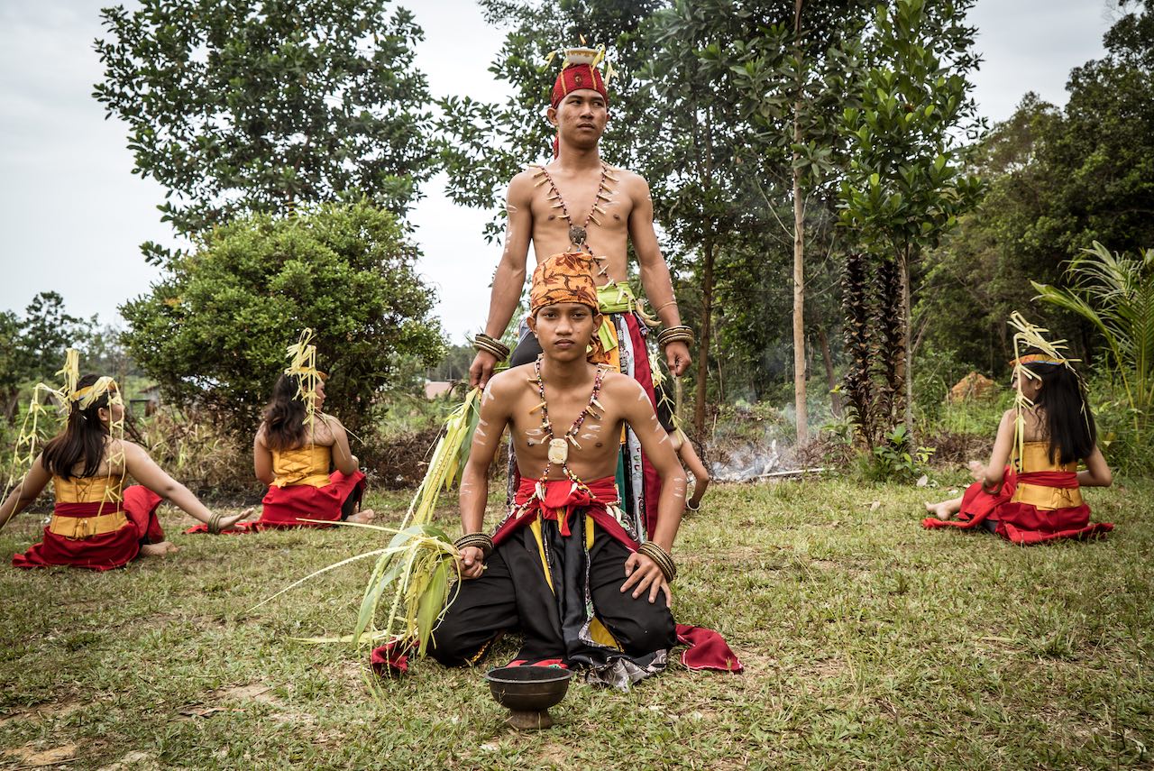 Young Dayak youth practicing cultural dance as part of the Ranu Welum foundation